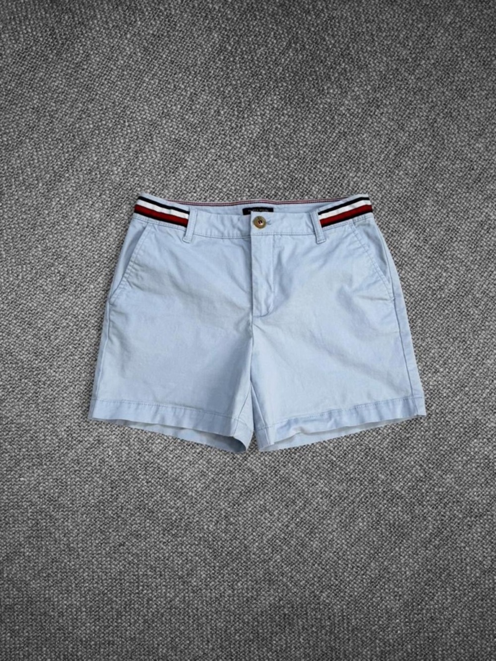 Tommy Hilfiger Light Blue 5” Classic Stretch Shorts Size 2